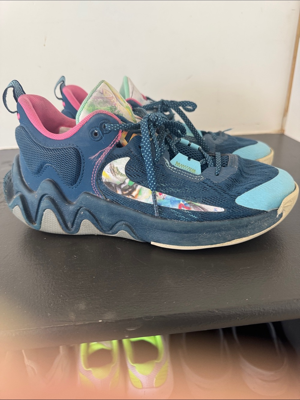 Nike Kids Navy and Teal Sneakers with Pink Lining